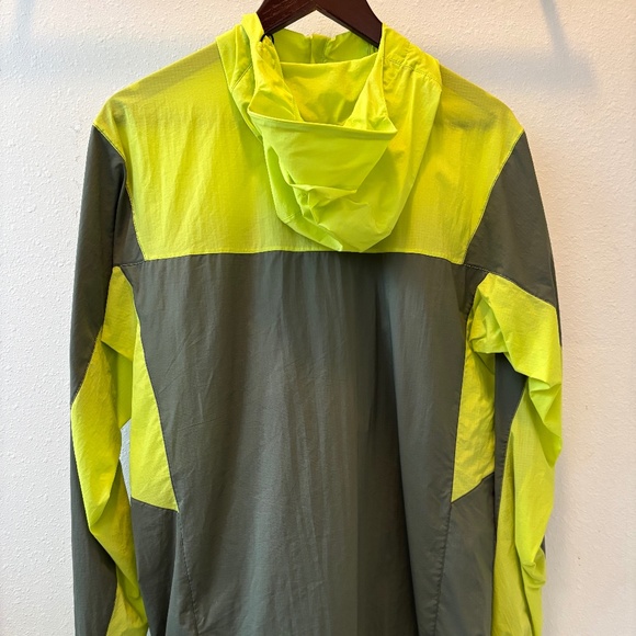 Arcteryx Squamish Hoodie - Picture 3 of 4